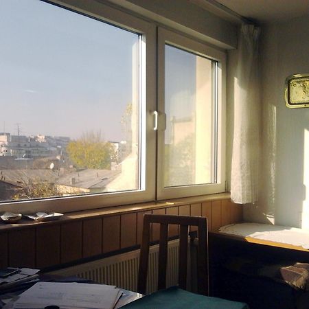 Rompromo Plus Accommodation Bucureşti Ngoại thất bức ảnh