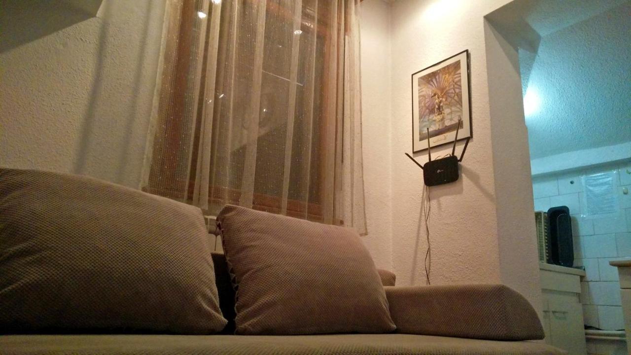 Rompromo Plus Accommodation Bucureşti Ngoại thất bức ảnh