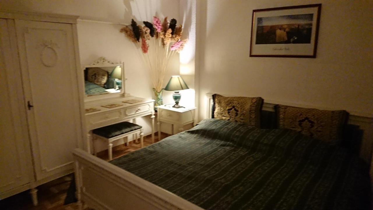 Rompromo Plus Accommodation Bucureşti Ngoại thất bức ảnh