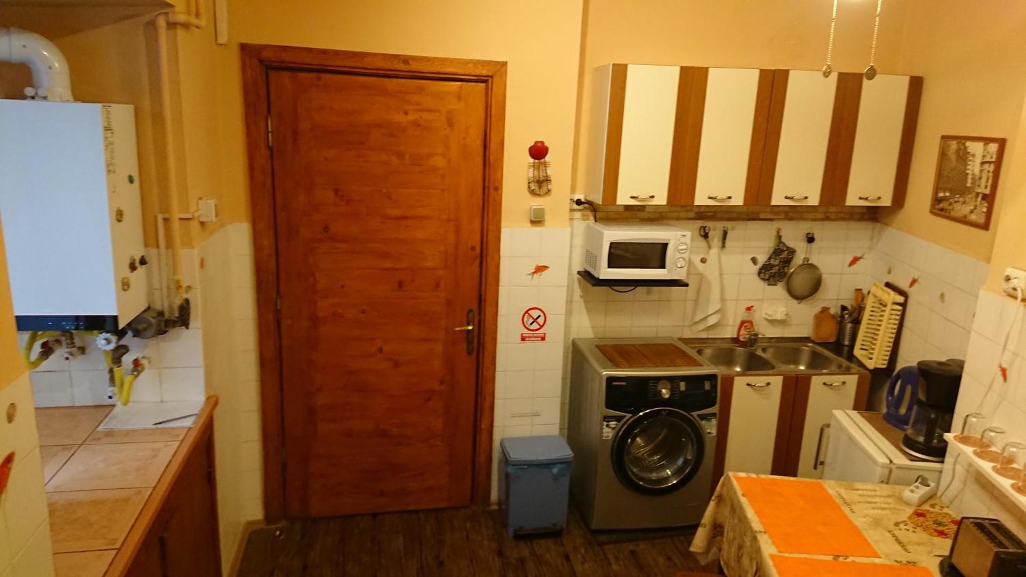 Rompromo Plus Accommodation Bucureşti Ngoại thất bức ảnh