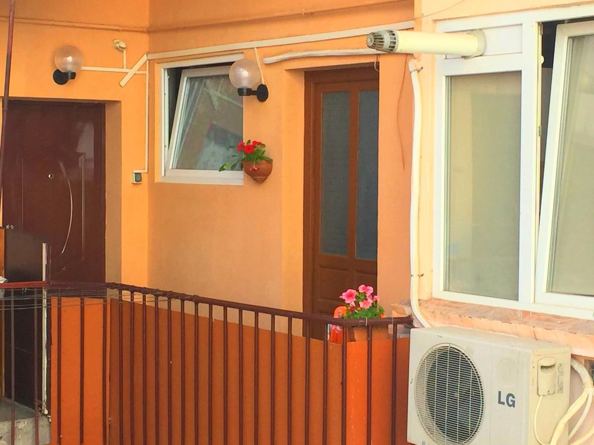 Rompromo Plus Accommodation Bucureşti Ngoại thất bức ảnh